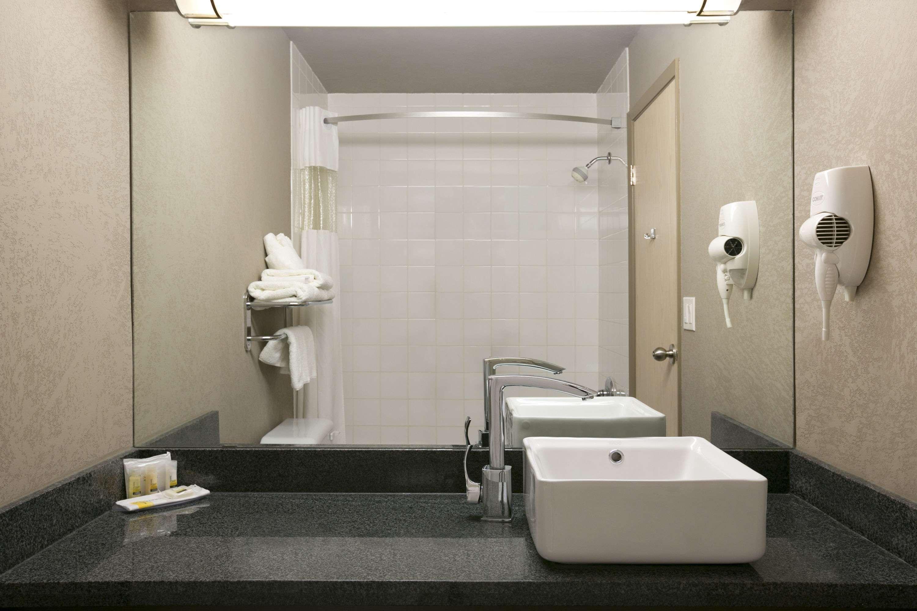 Days Inn By Wyndham Regina Exteriér fotografie